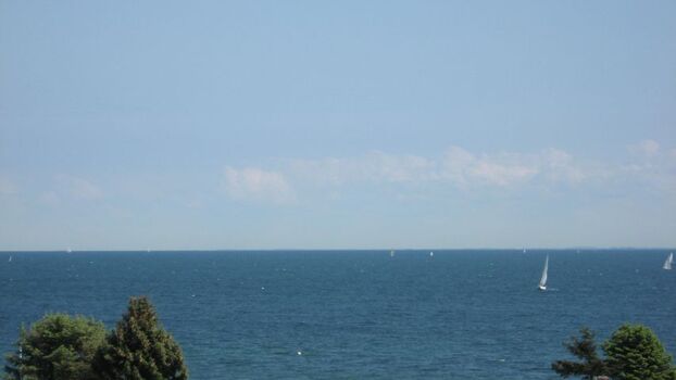 Hier ein Teil der wunderschönen Meersicht von der Galerie aus. Die Sicht ist jeden Tag anders und jeden Tag schön. Man kann gar nicht genug davon bekommen.