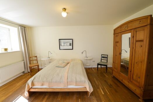 Schlafzimmer 2 Wohnung 2