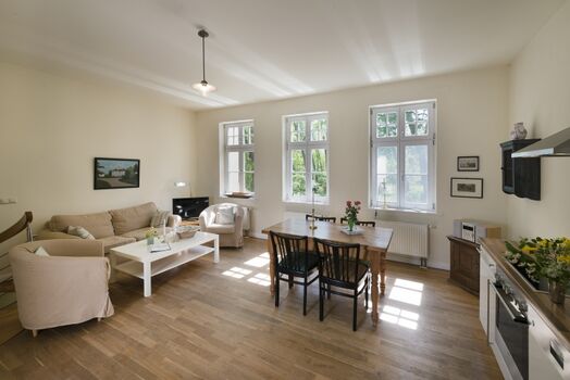 Wohnzimmer Wohnung 2