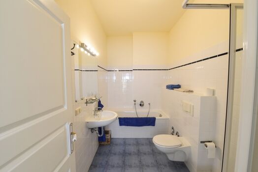 Badezimmer Wohnung 4