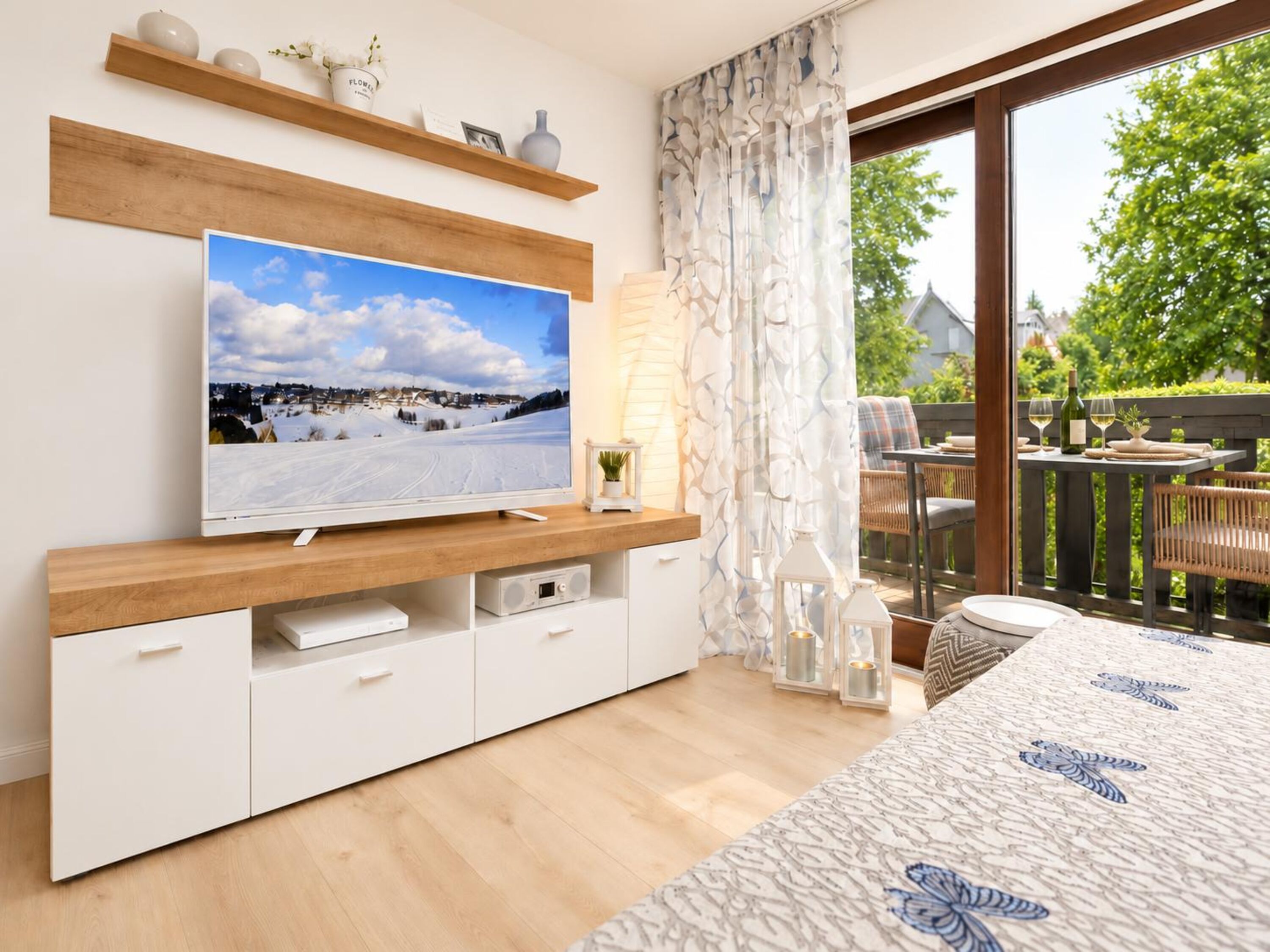 TV