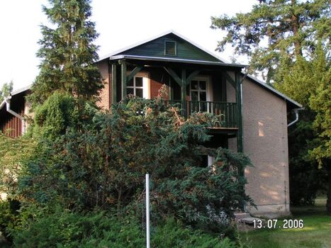 Gästegarten mit Ansicht vom Haus