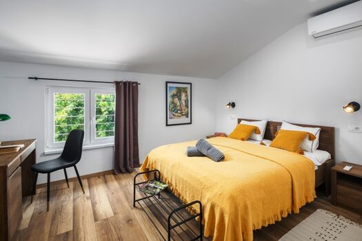 Schlafzimmer 1.Stock 