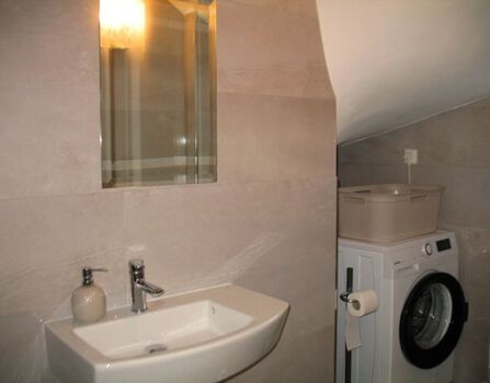 Gäste WC Waschmaschine