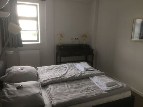 Blick ins Schlafzimmer