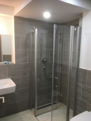 Blick ins Badezimmer