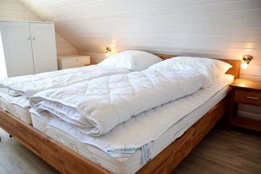 Doppelbettschlafzimmer III Kegelrobbe