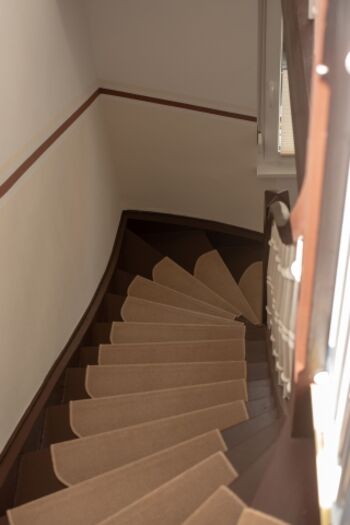 Treppe vom OG ins EG