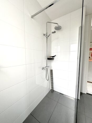 Begehbare Dusche 