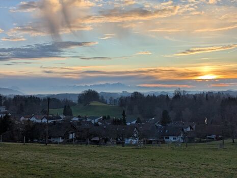 herrlicher Blick bis zu den Alpen