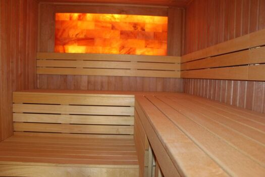 Finnische Salzstein-Sauna für 6 Personen