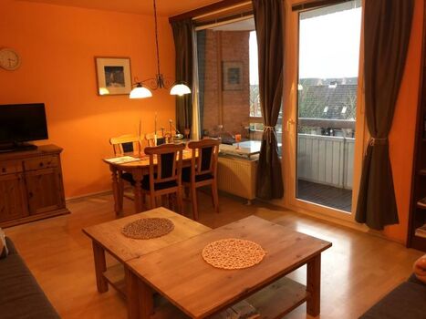 In der lichtdurchfluteten Essecke möchte man ausgiebig frühstücken