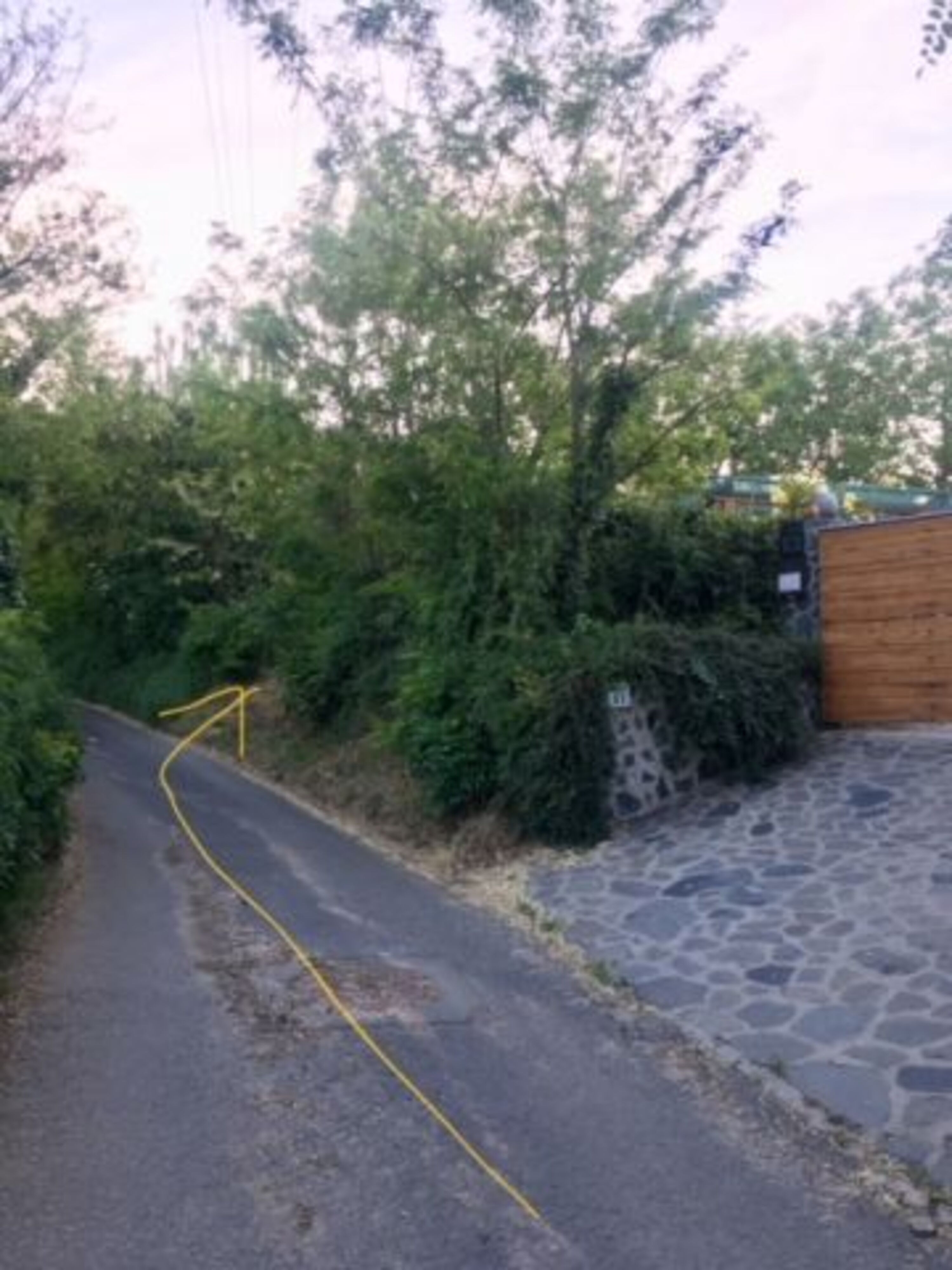 Eingang zur Treppe von der Strasse