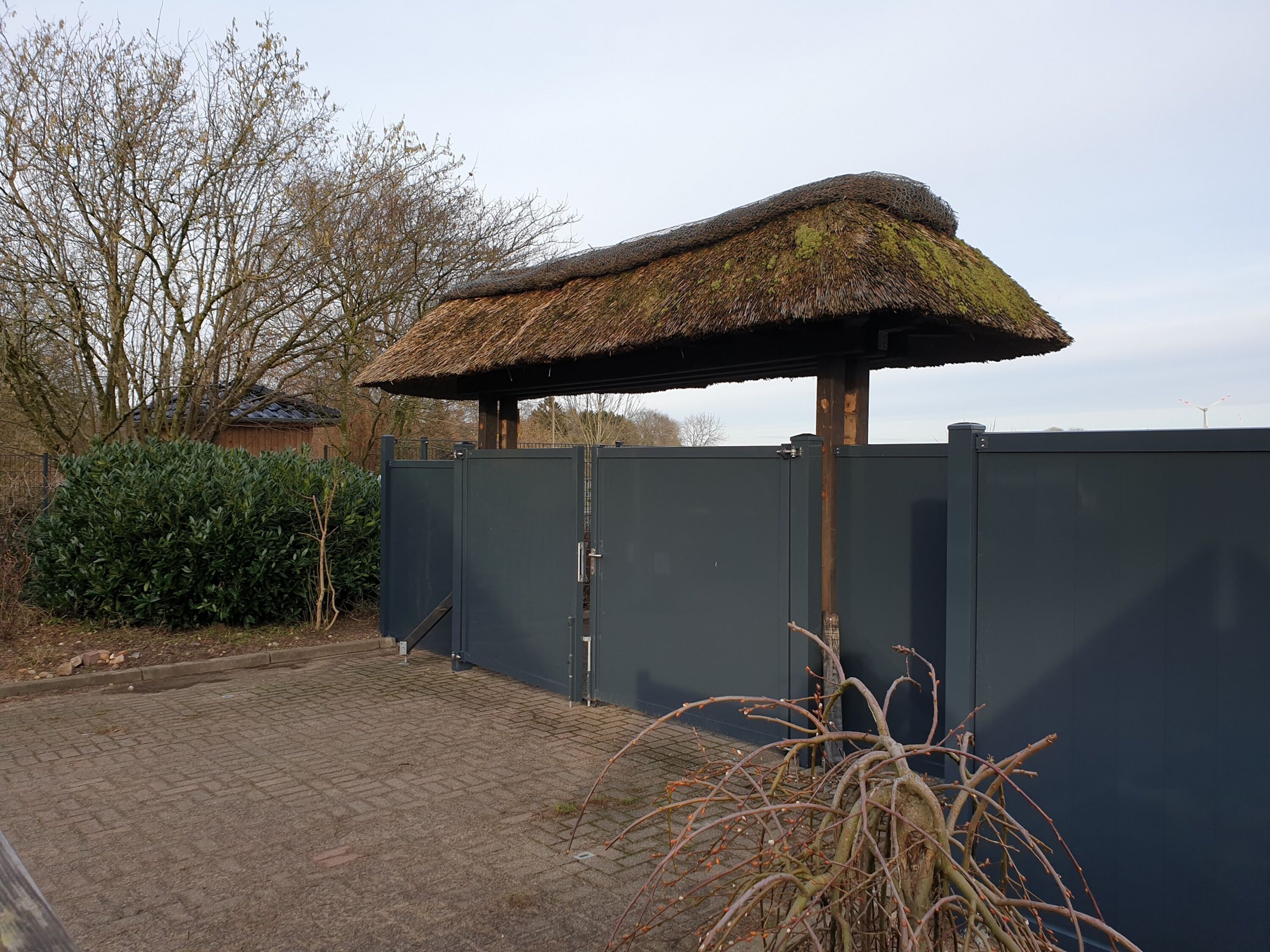 Einfahrtstor