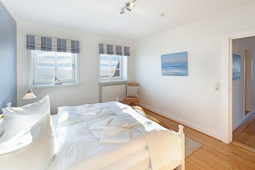 Schlafzimmer eins im OG