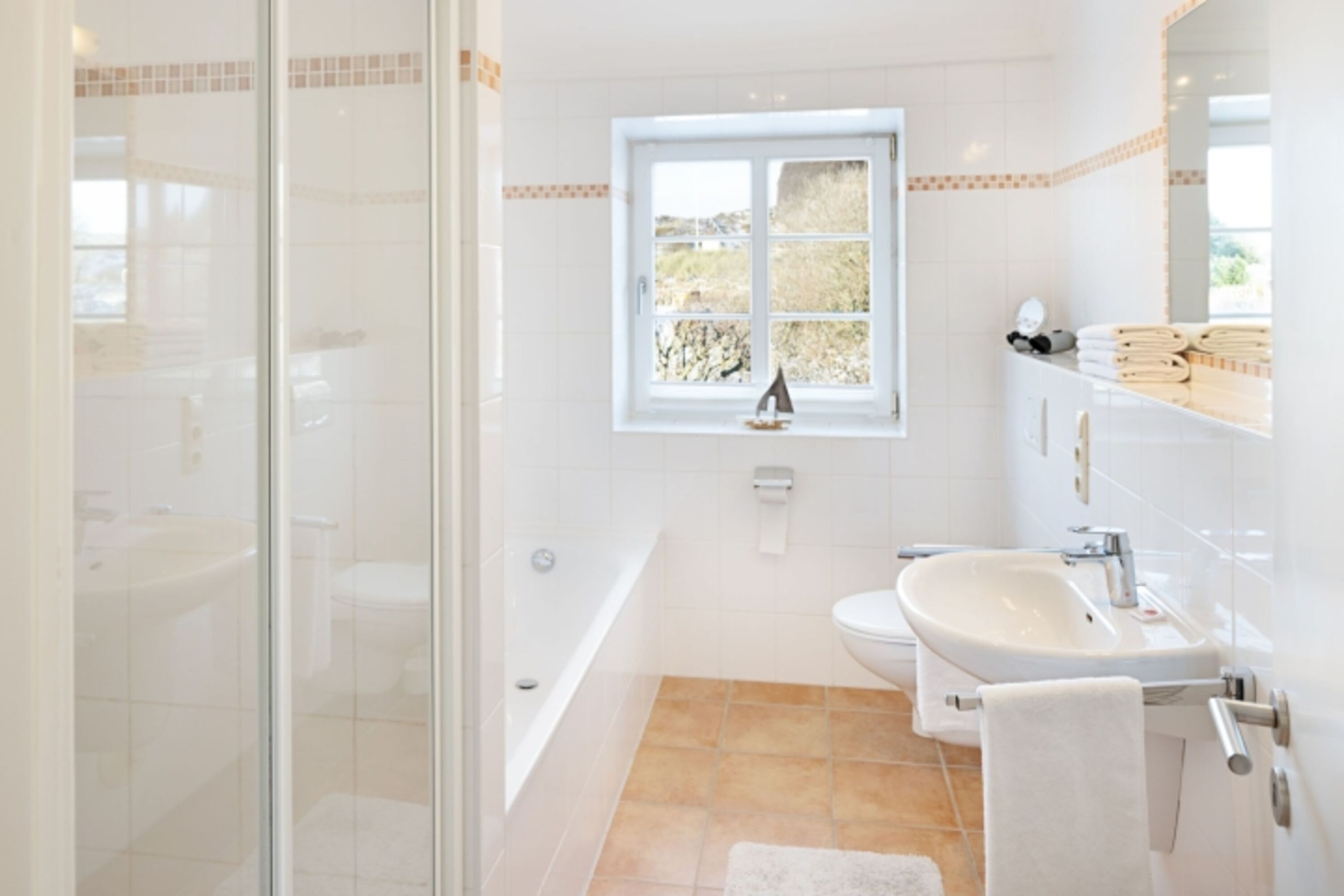 Badezimmer eins im OG