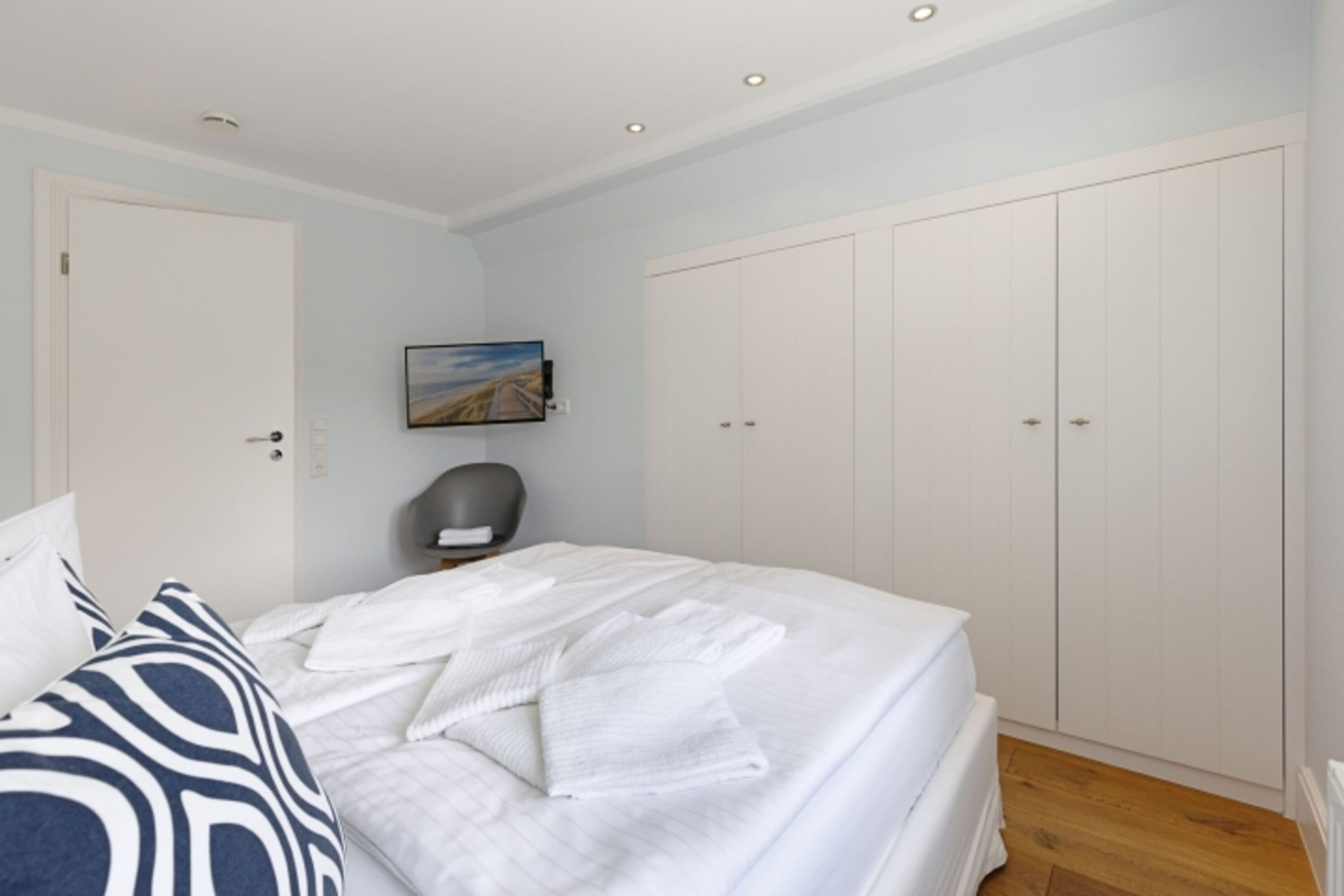Schlafzimmer eins im 1 OG