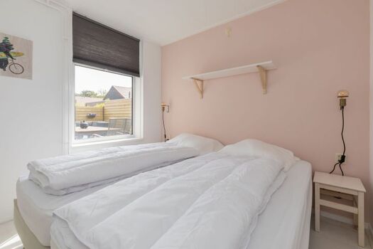 Schlafzimmer 1 mit 2 Einzel Boxsprings