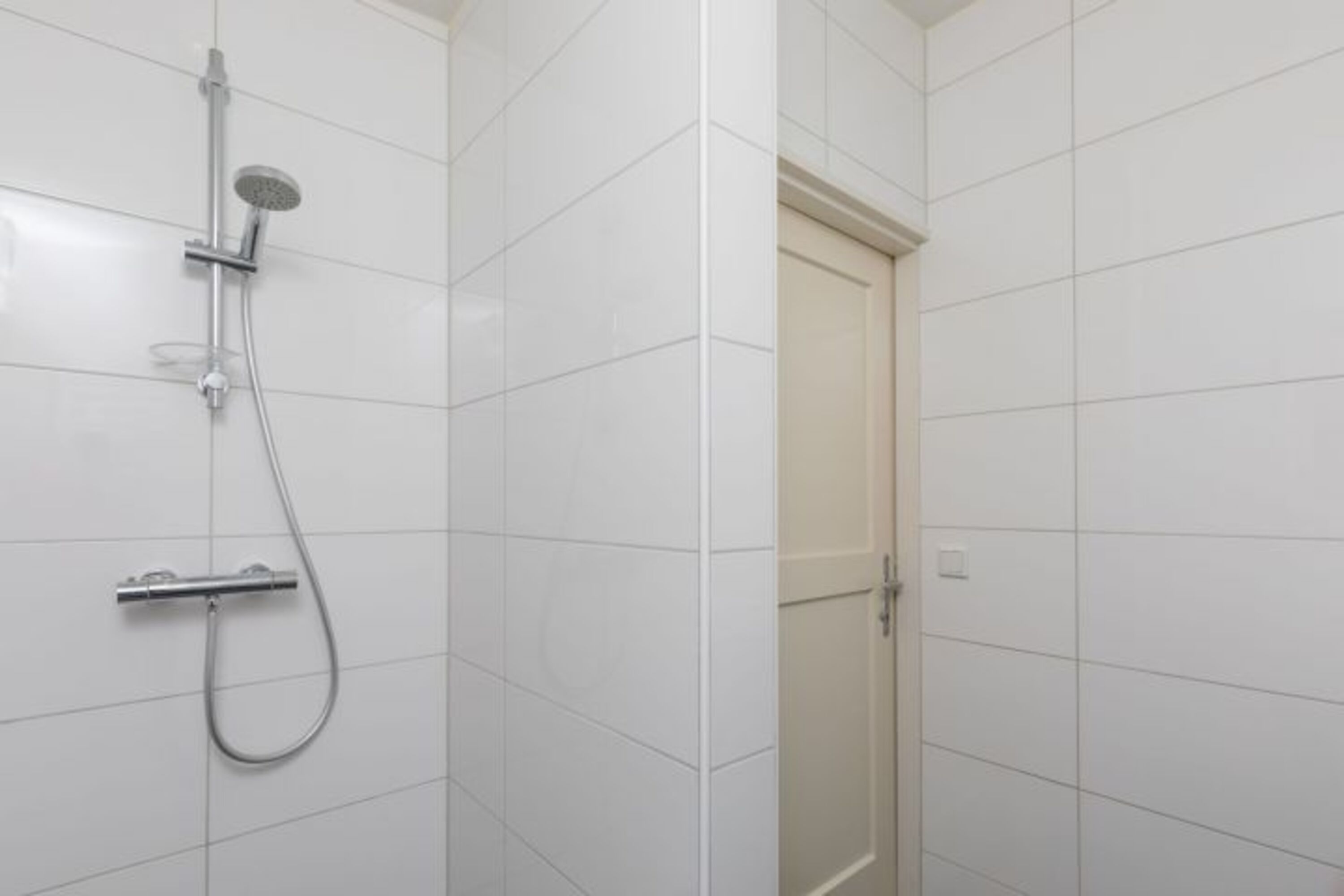 Das neulich renovierte Badezimmer (2017)