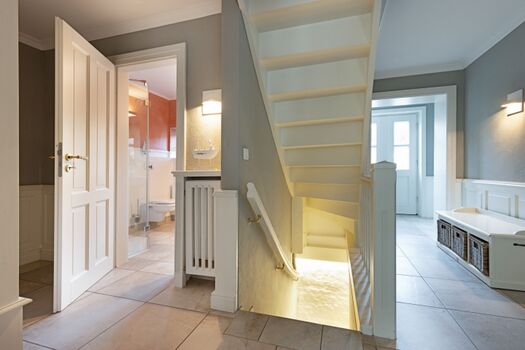 Flur und Eingangsbereich