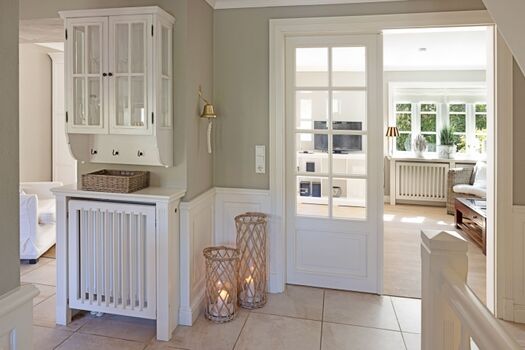 Flur und Wohnbereich