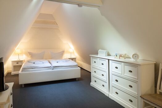 Schlafzimmer drei im 2 OG