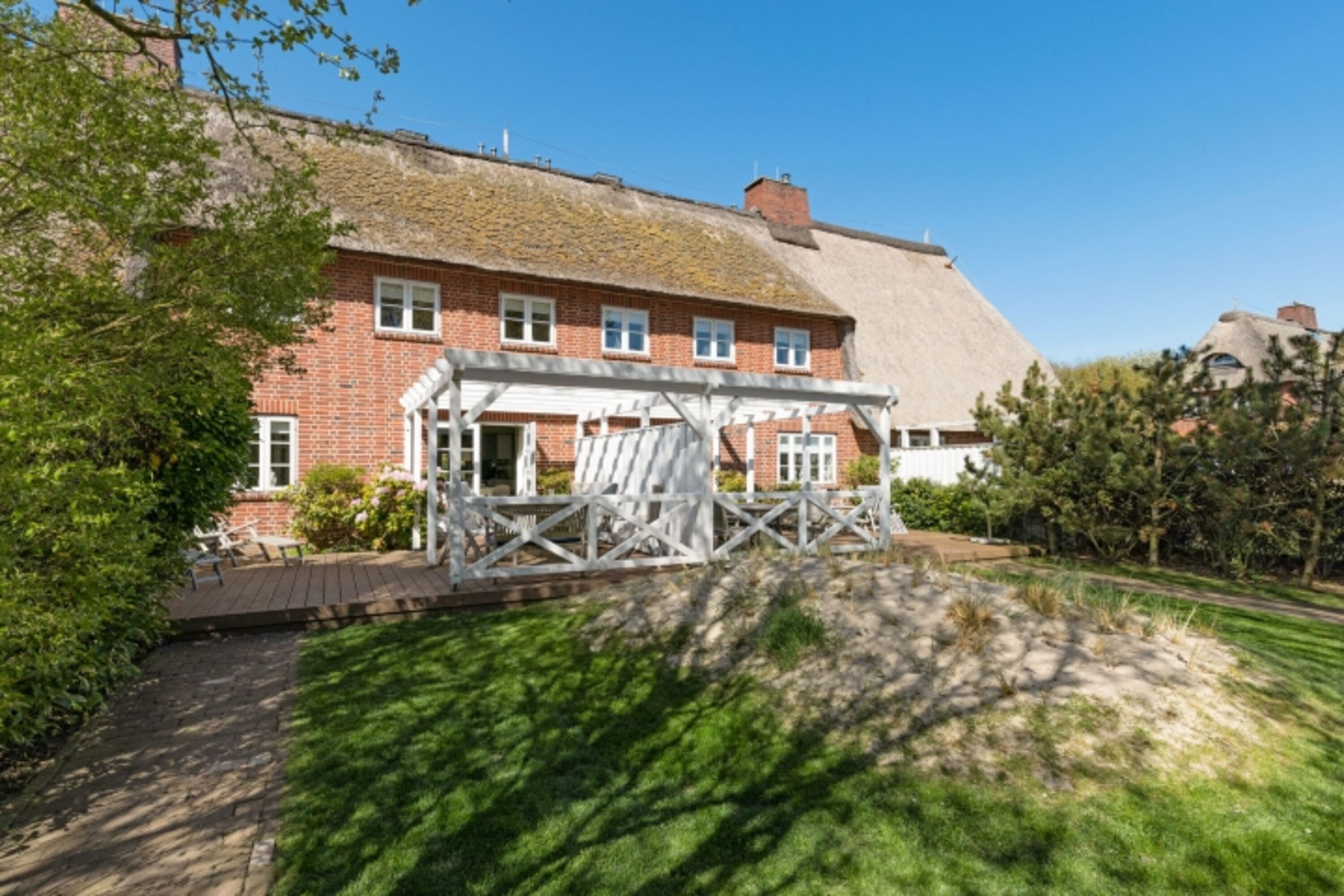 Terrasse und Garten