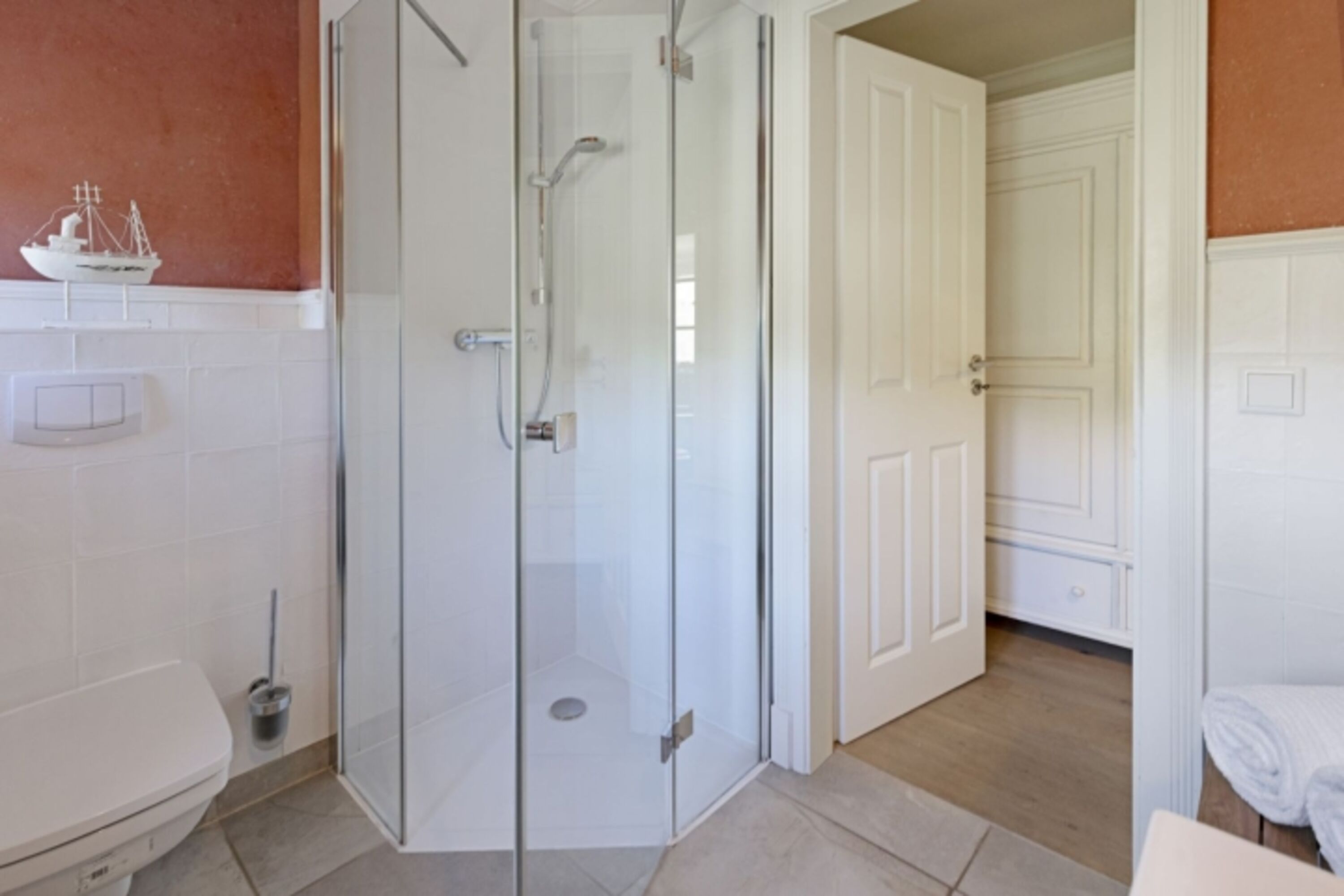 Badezimmer eins
