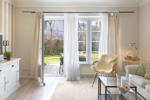 Wohnbereich und Terrasse