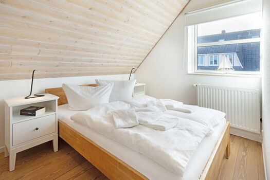 Schlafzimmer zwei im OG 