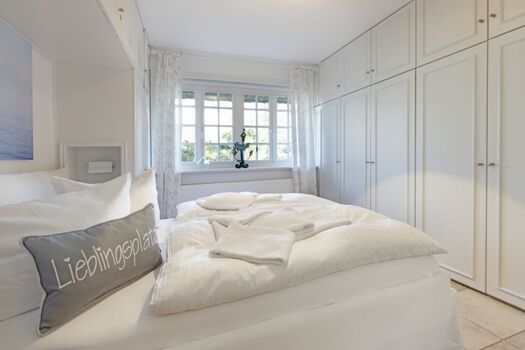 Schlafzimmer eins im EG