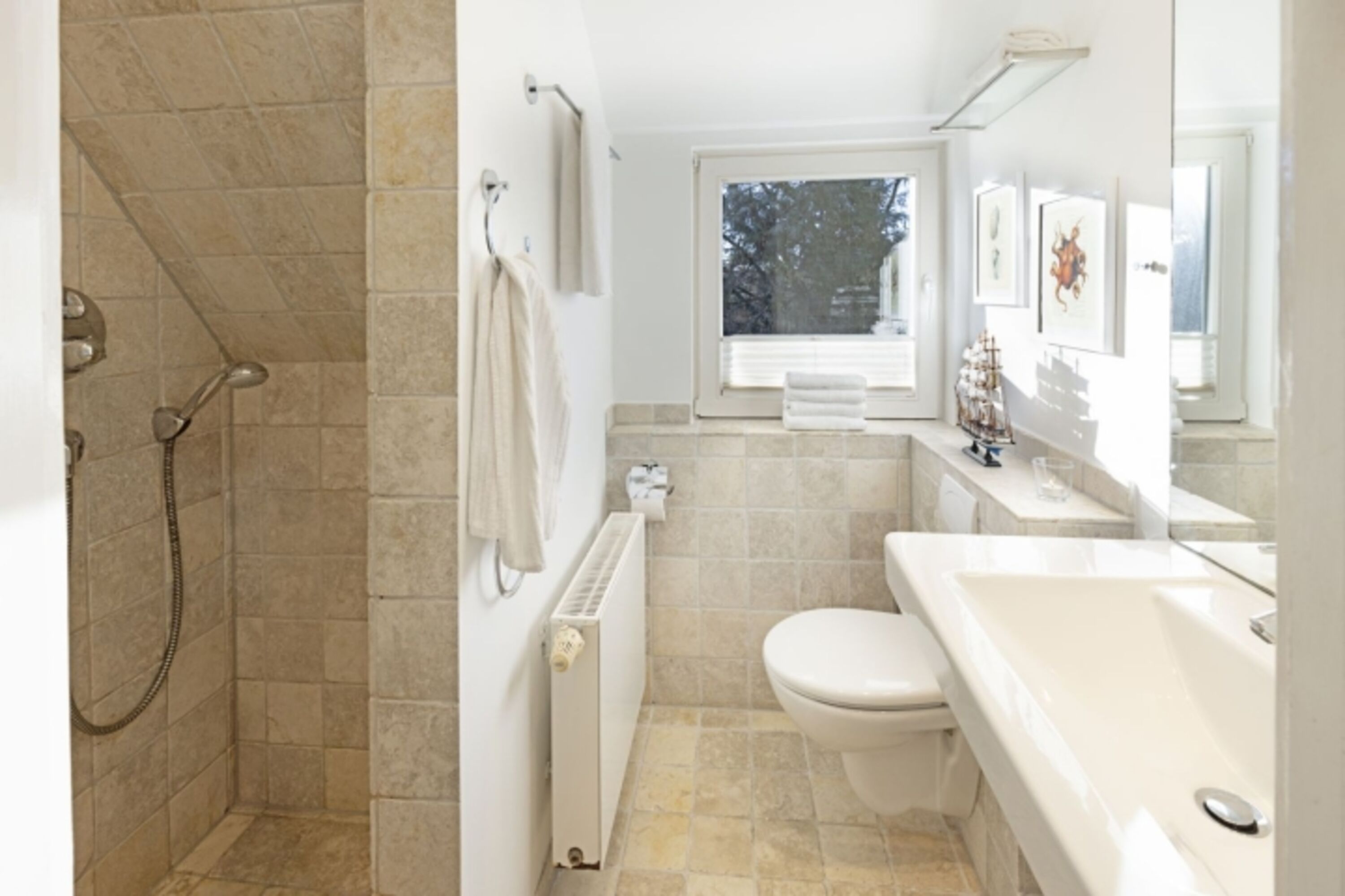 Badezimmer zwei im OG
