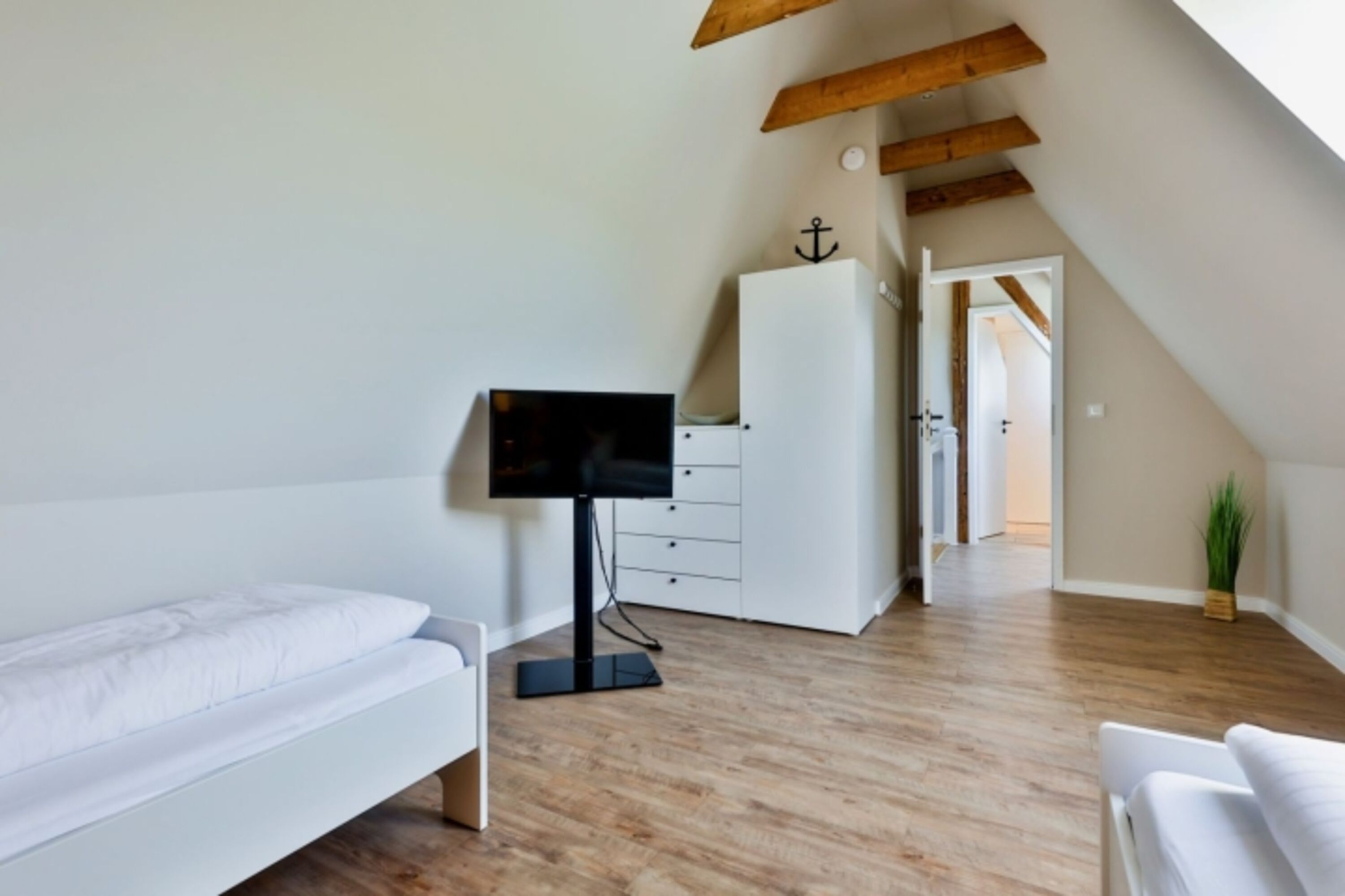 Schlafzimmer 2 
