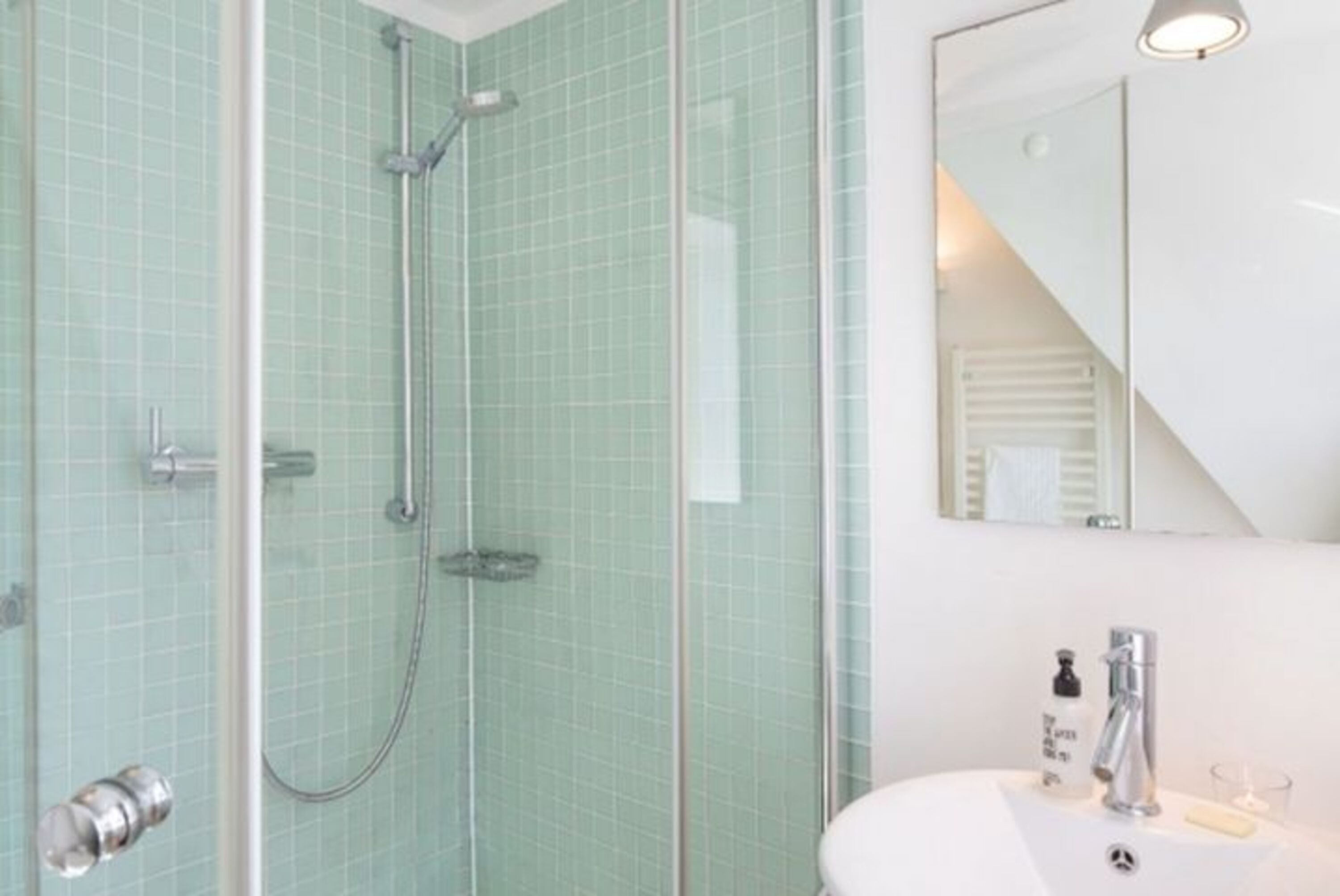 Badezimmer im 1 OG