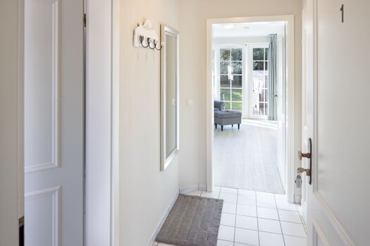 Flur und Eingangsbereich