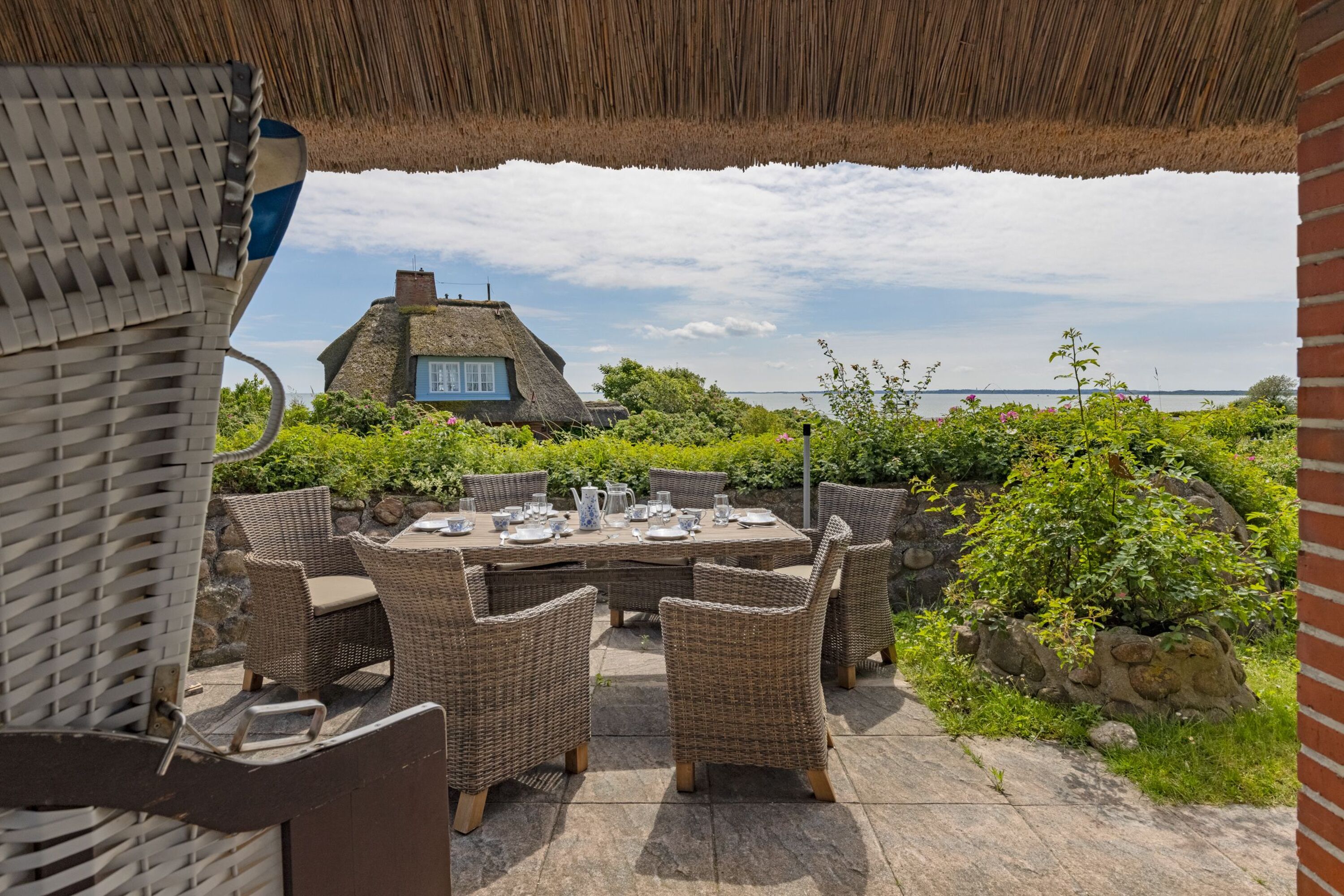 Terrasse mit Meerblick