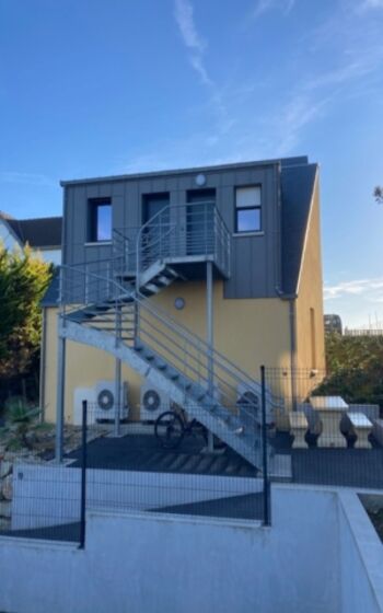 Eingang OG Wohnungen