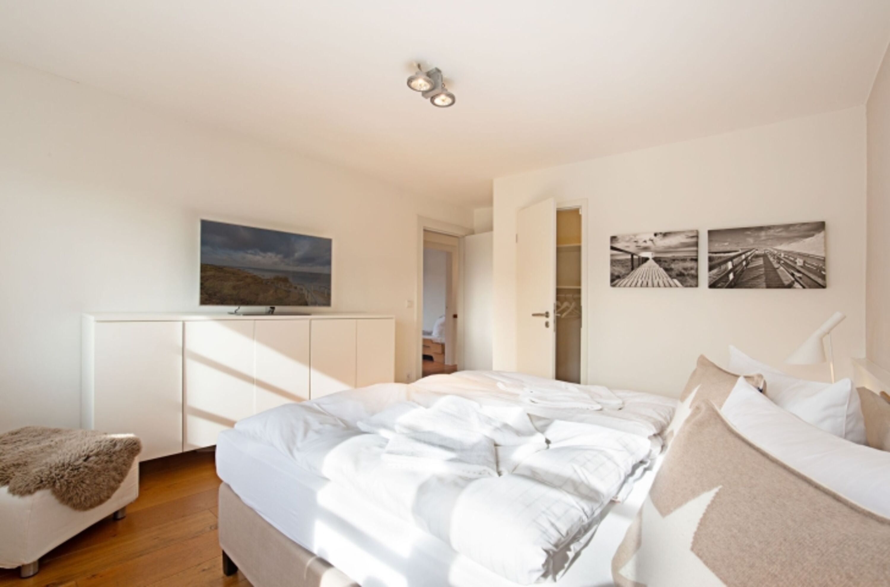 Schlafzimmer eins