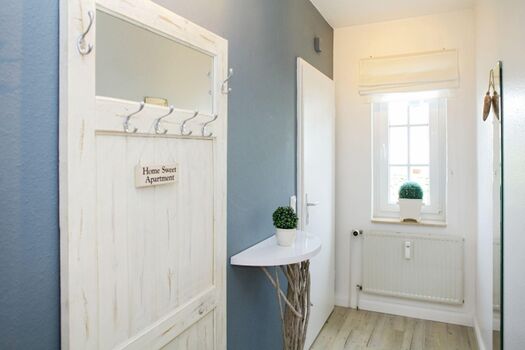 Flur und Eingangsbereich