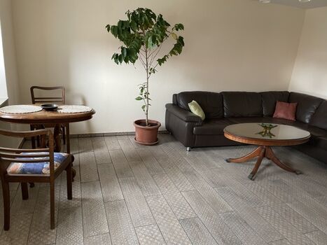 Wohnung im OG zubuchbar!