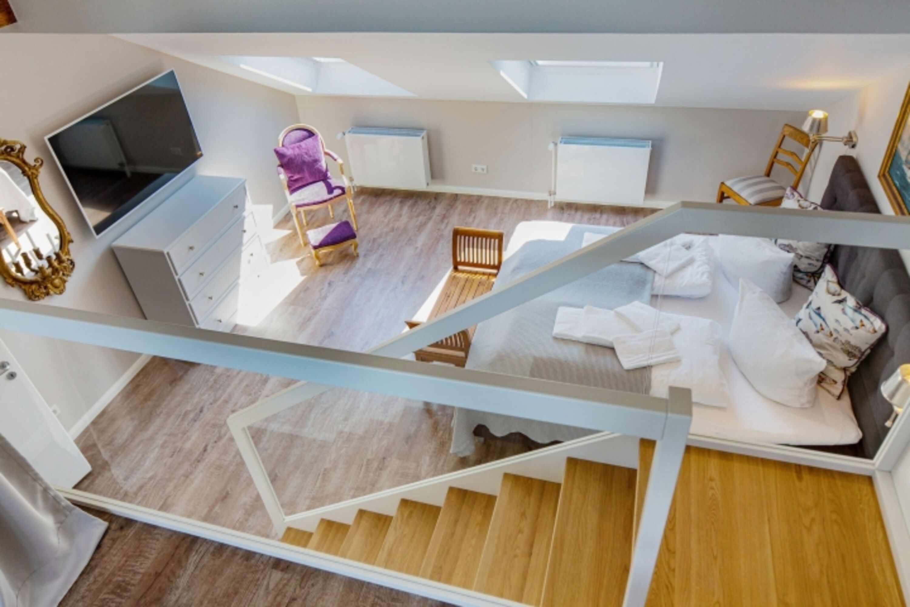 Schlafzimmer eins