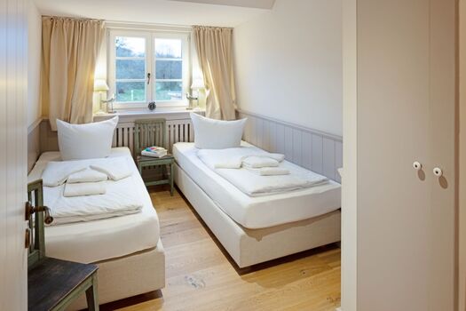 Schlafzimmer zwei im OG