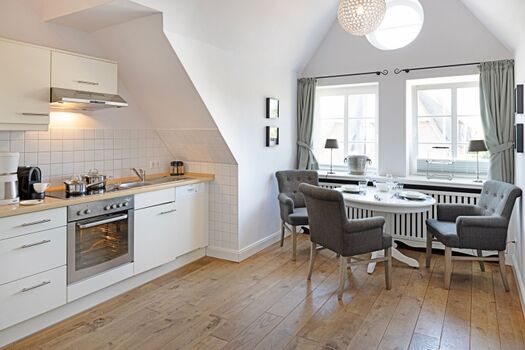 Küche und Essbereich