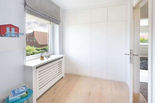 Schlafzimmer zwei im OG das Bett ist ausziehbar