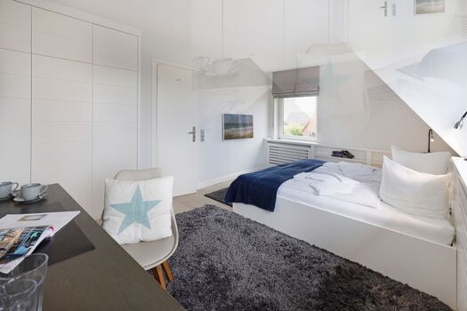 Schlafzimmer eins im OG