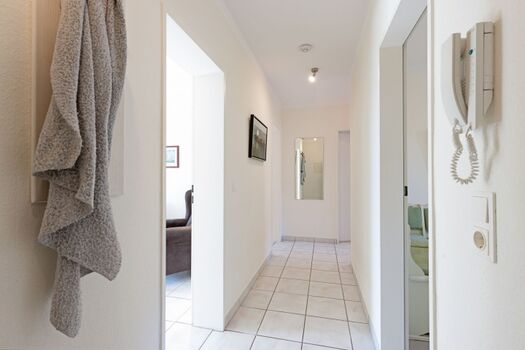 Flur und Eingangsbereich