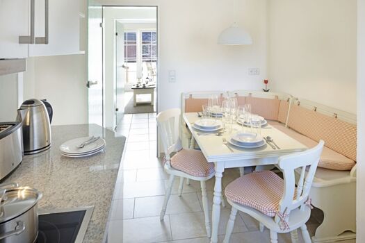 Küche und Essbereich