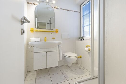Badezimmer 2