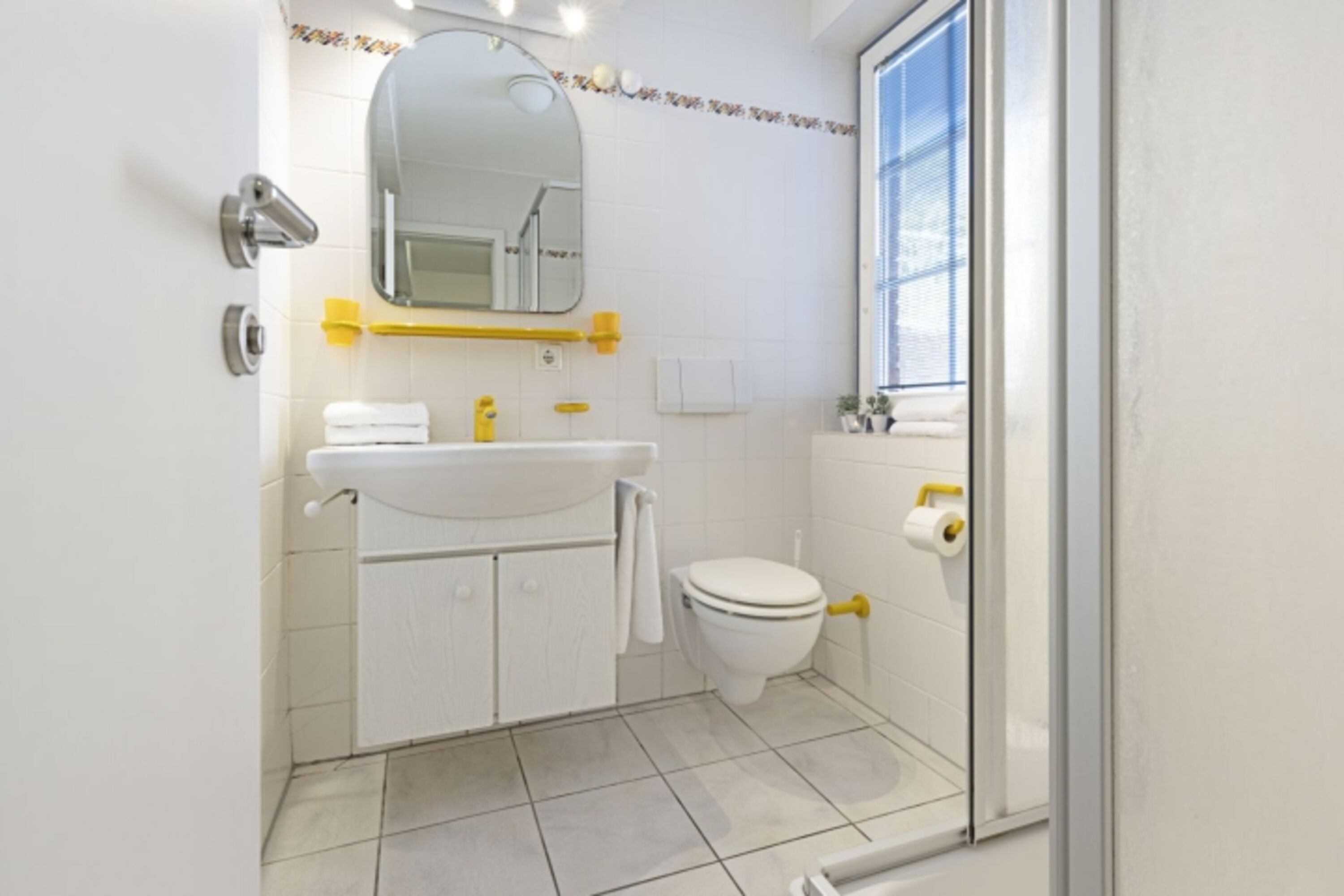 Badezimmer 2