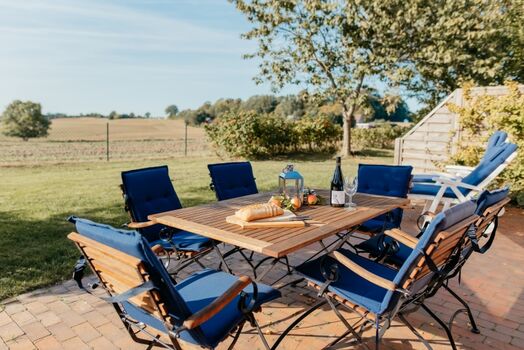 Genießen Sie den Ausblick über die Felder